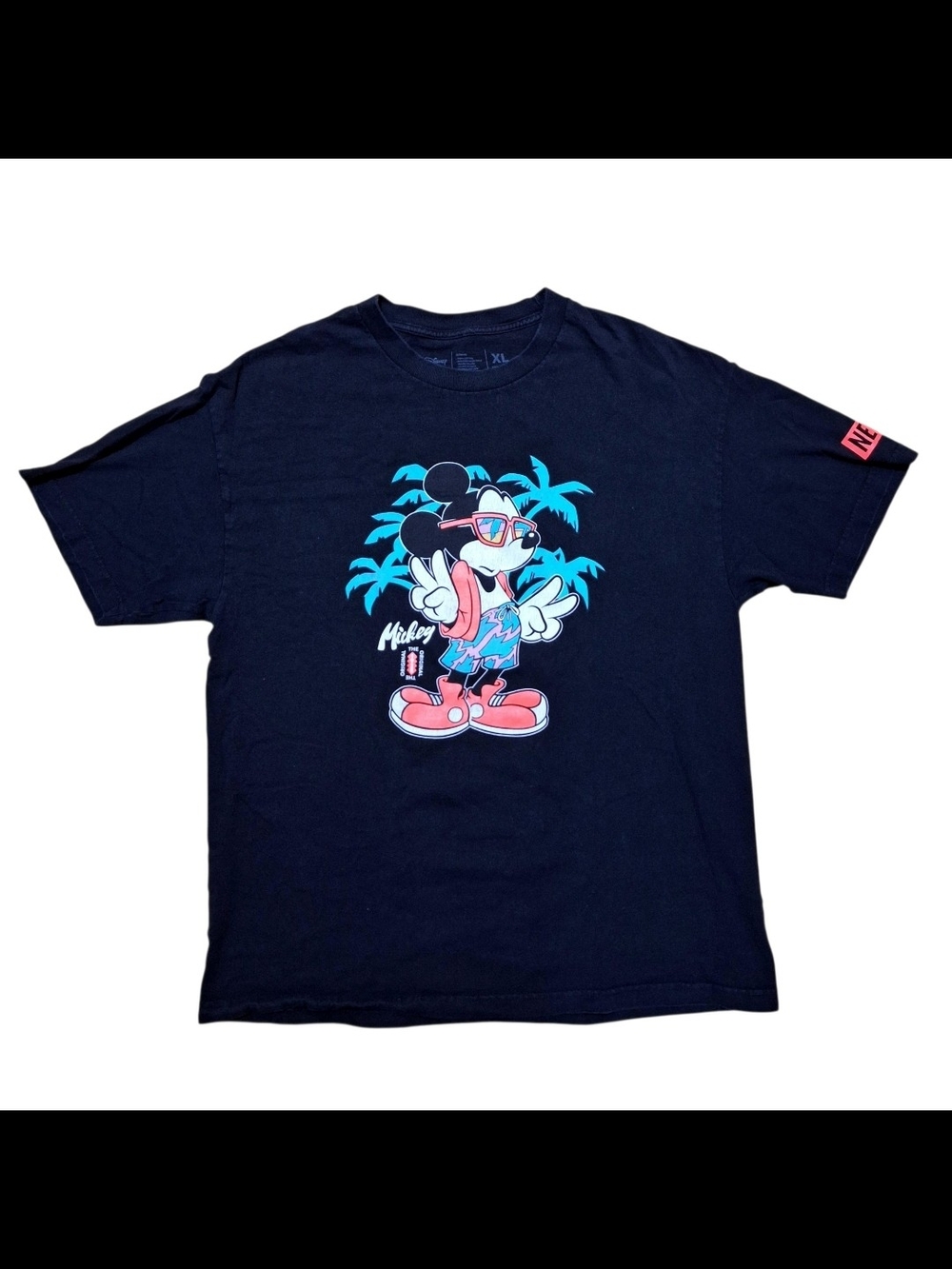 Black official Disney Collection by Neff "Cool Mickey" graphic tee - XL